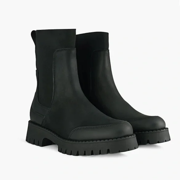 Pajar Black Lug-Sole Chelsea Ankle Boots - Picture 2 of 8